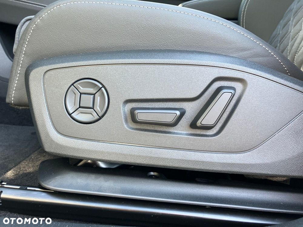 Audi Q4 e-tron 45 82kWh S Line - 23