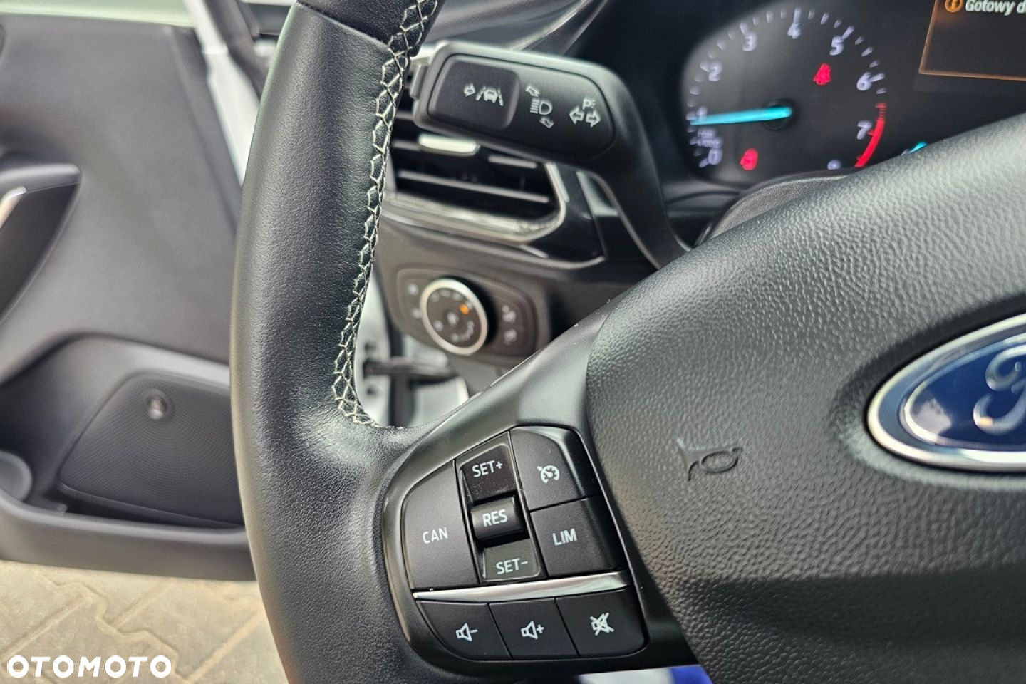 Ford Fiesta - 22