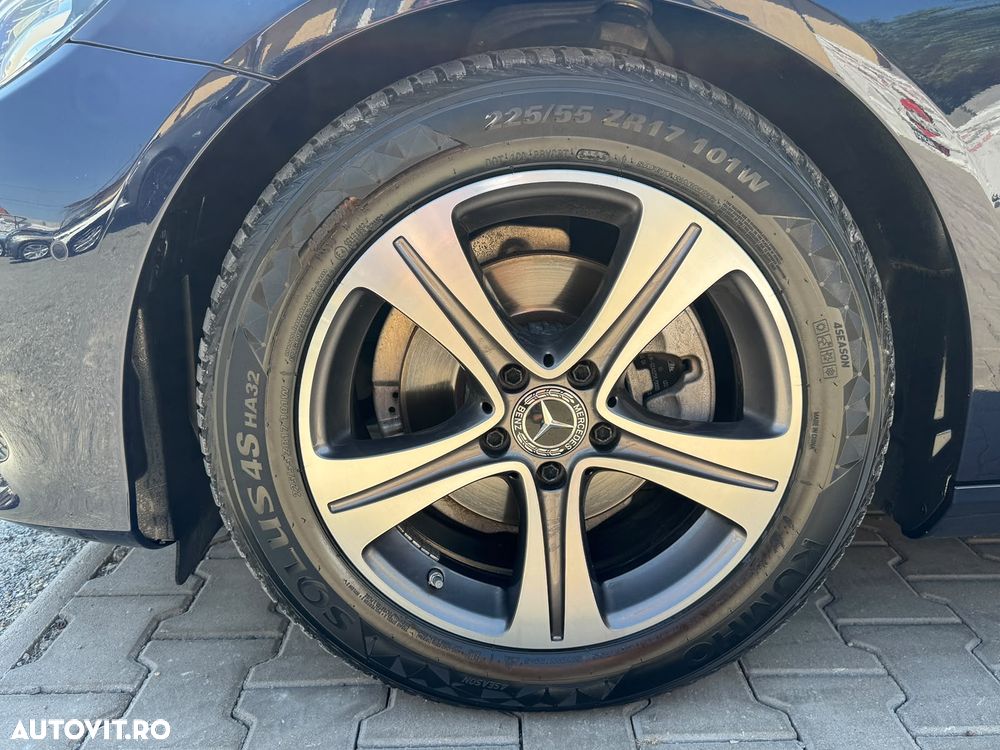 Mercedes-Benz E - 29