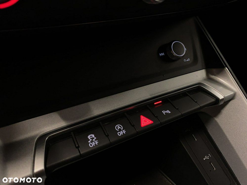Audi Q3 - 32