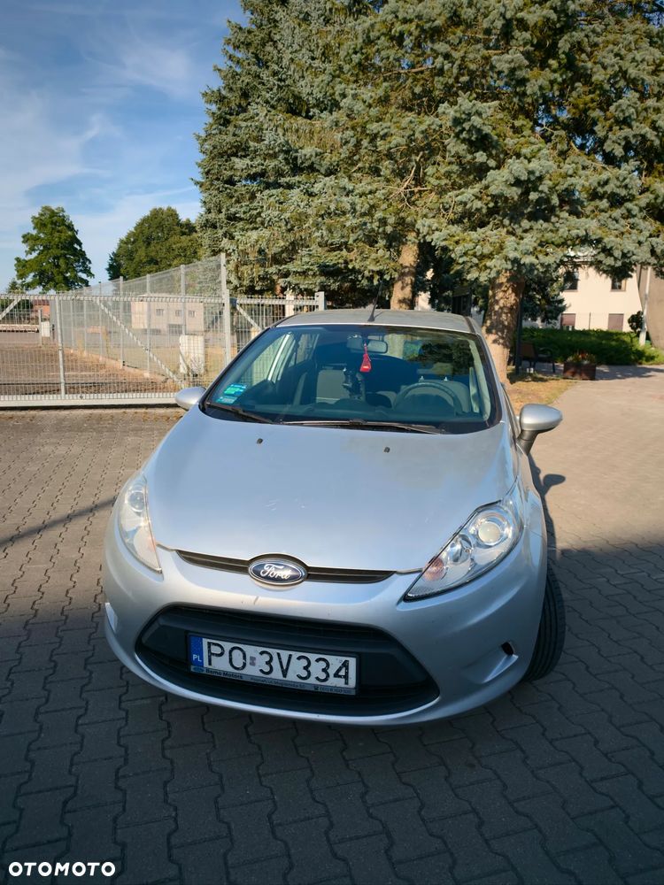 Ford Fiesta 1.25 Ambiente - 1
