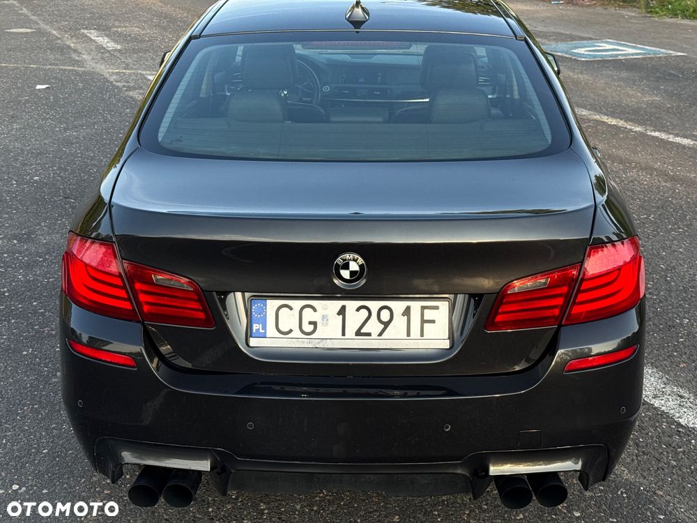 BMW Seria 5 525d - 7