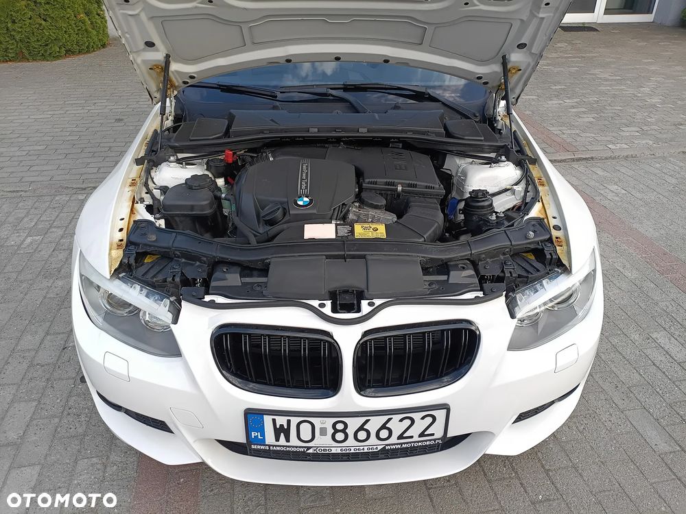 BMW Seria 3 335i xDrive M Sport Edition - 10