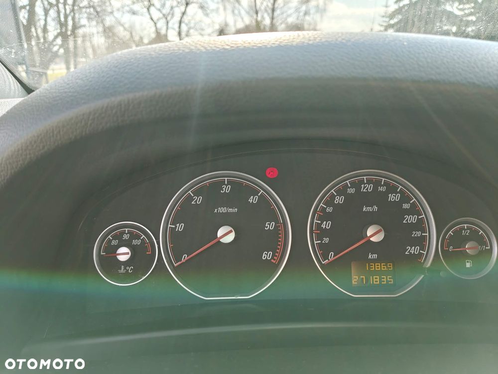 Opel Vectra 1.9 CDTI Sport - 4