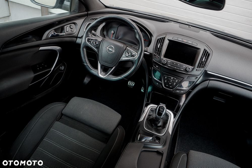 Opel Insignia 1.6 T Cosmo S&S - 40