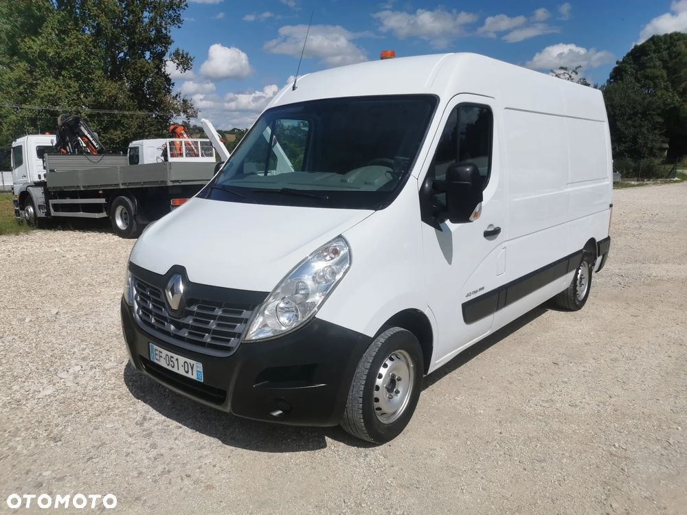 Renault Master L2H2 ładny 2.3dCi-135KM 6-biegów Kamera cofania Klimatyzacja - 2