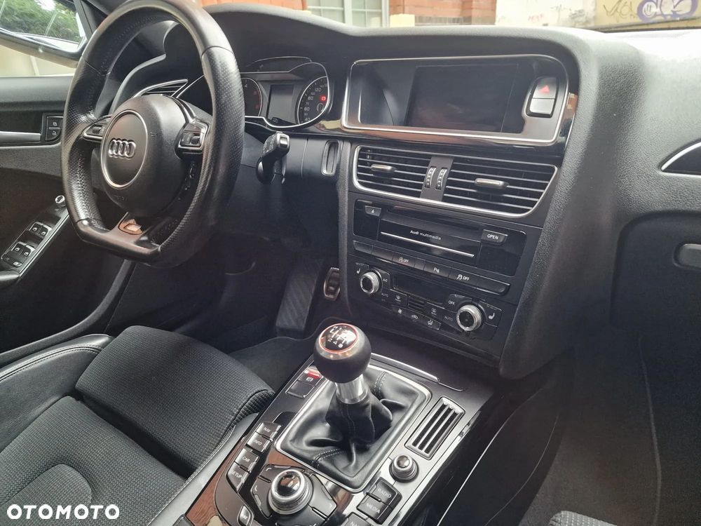 Audi A4 Avant 2.0 TDI quattro - 18