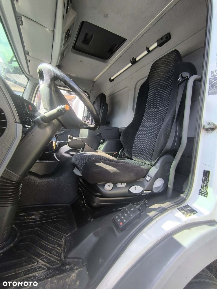 Mercedes-Benz ATEGO - 23