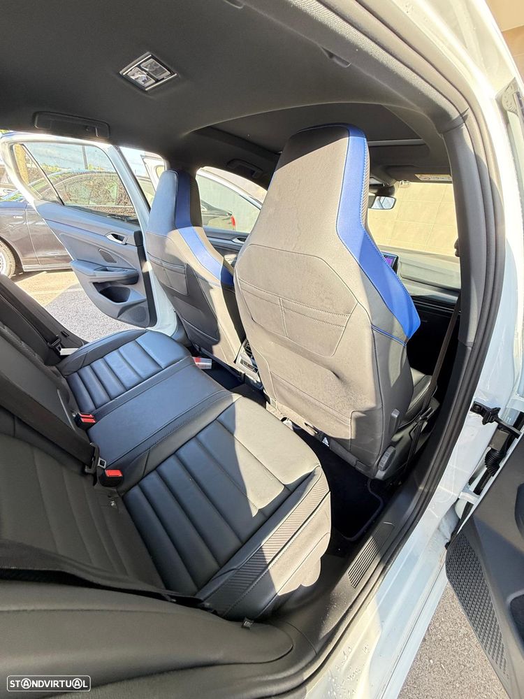 VW Golf 2.0 TSI R DSG - 17