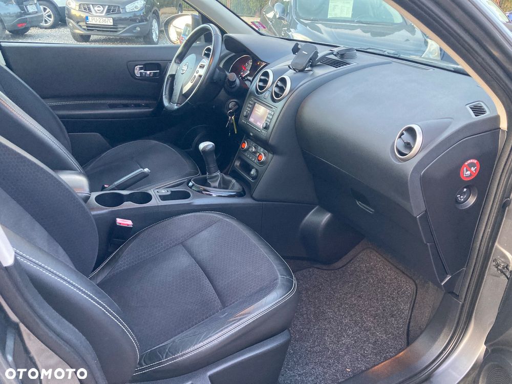 Nissan Qashqai 1.6 360 Start/Stop - 11