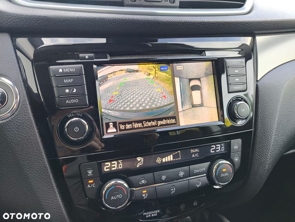 Nissan Qashqai 1.3 DIG-T N-Connecta - 21