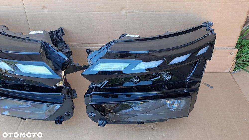 SKODA ELROQ FULL LED KOMPLET LAMP PRZEDNICH 5LB941035 / 5LB941036 ŁADNE - 3