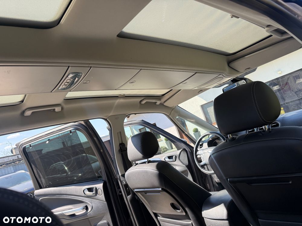 Ford Galaxy 2.0 TDCi Titanium - 37