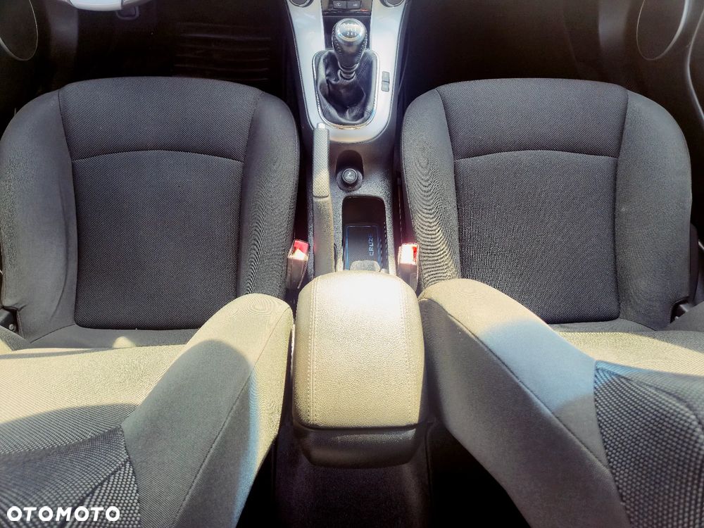 Chevrolet Cruze 1.4T LTZ - 27