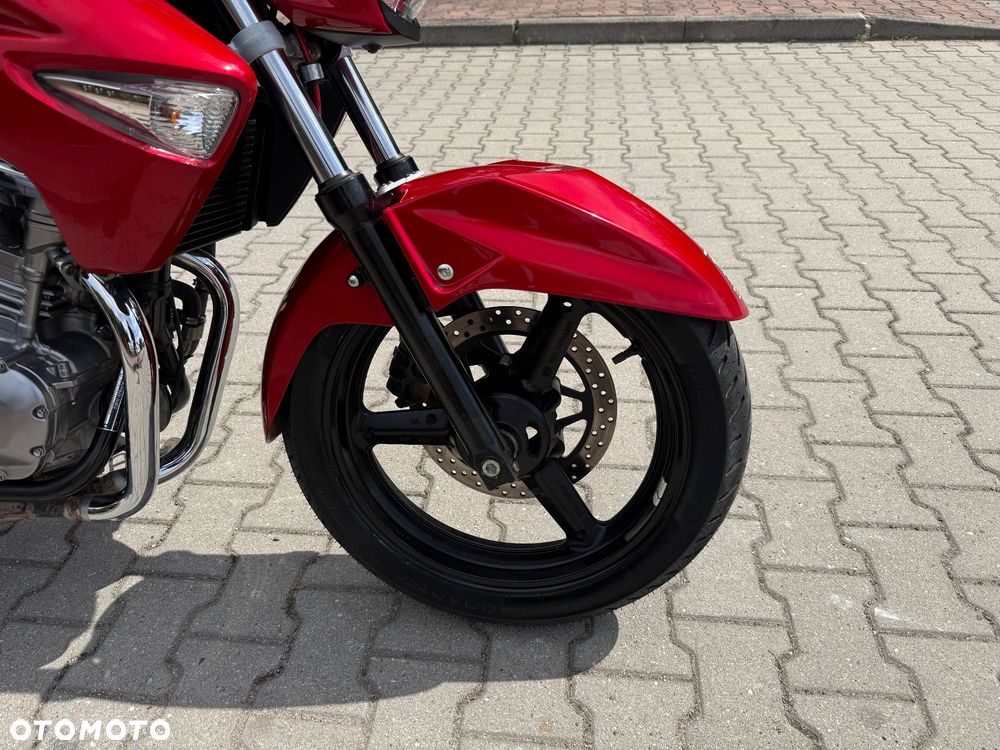 Suzuki GW 250 - 5