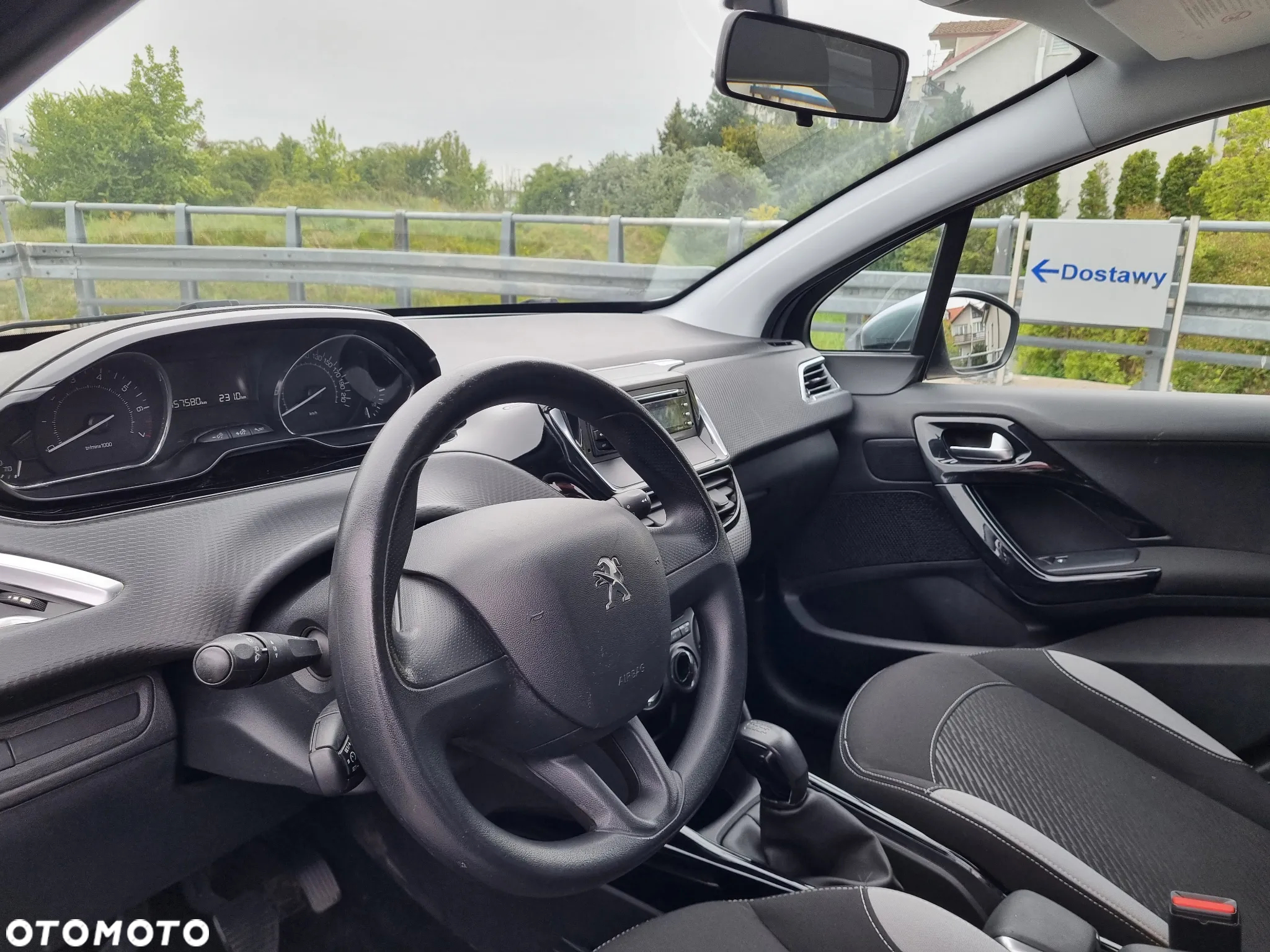 Peugeot 2008 1.2 Pure Tech Active EU6 - 11