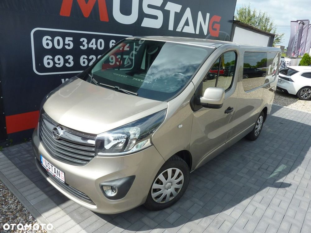 Opel Vivaro - 10