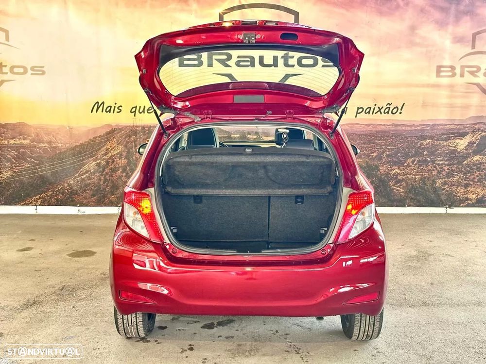Toyota Yaris 1.4 D-4D Sport +P.Tec. +P.Plus+P.Luxury - 8