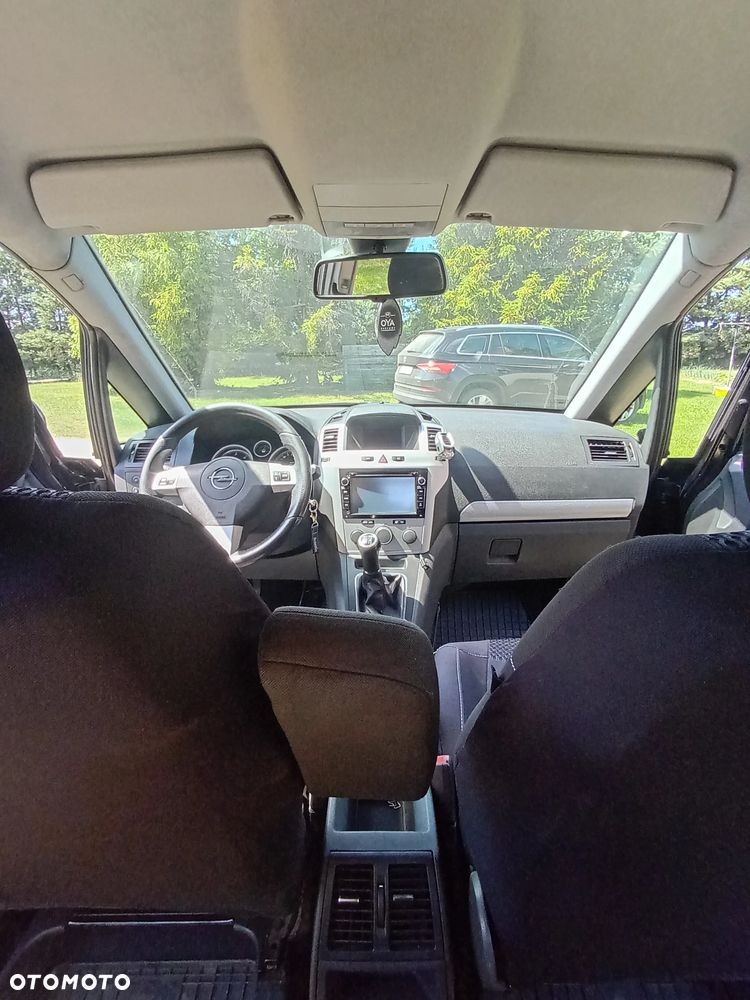 Opel Zafira 1.9 CDTI Elegance - 9
