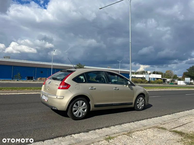 Citroën C4 1.6 HDi Impress - 11