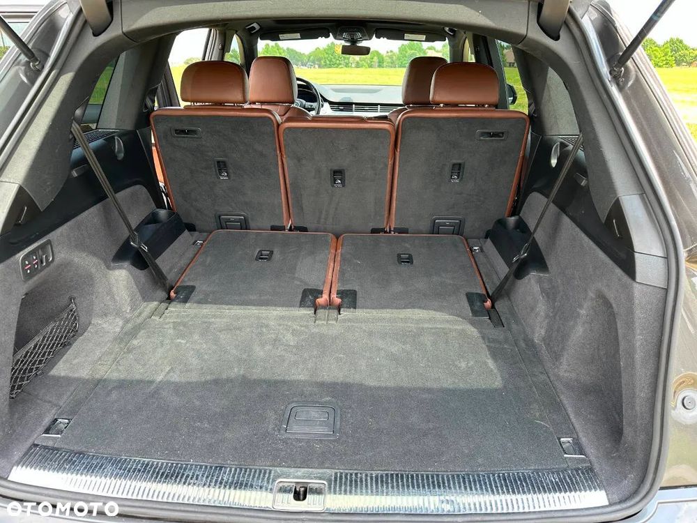 Audi Q7 3.0 TFSI Quattro Tiptronic - 17