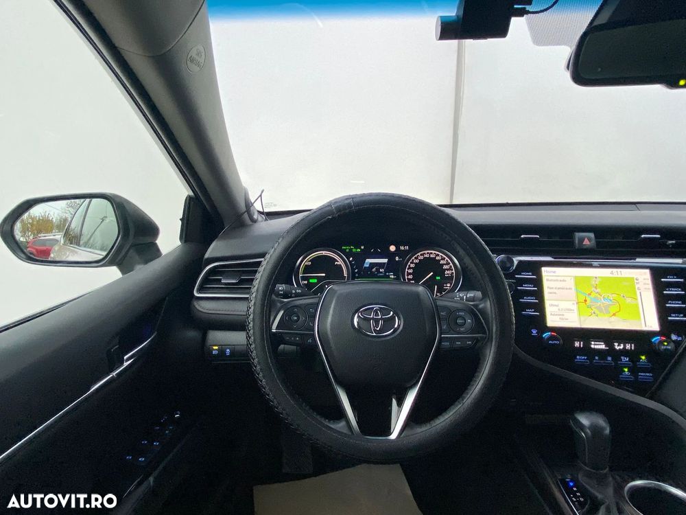 Toyota Camry 2.5 Hybrid Exclusive - 12