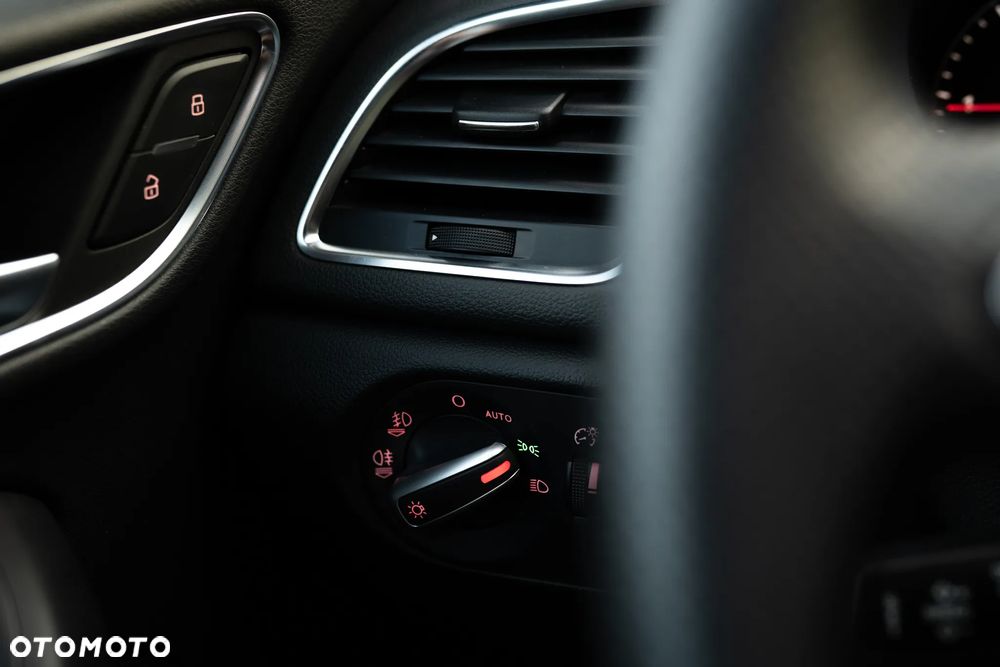 Audi Q3 2.0 TDI Quattro S tronic - 19