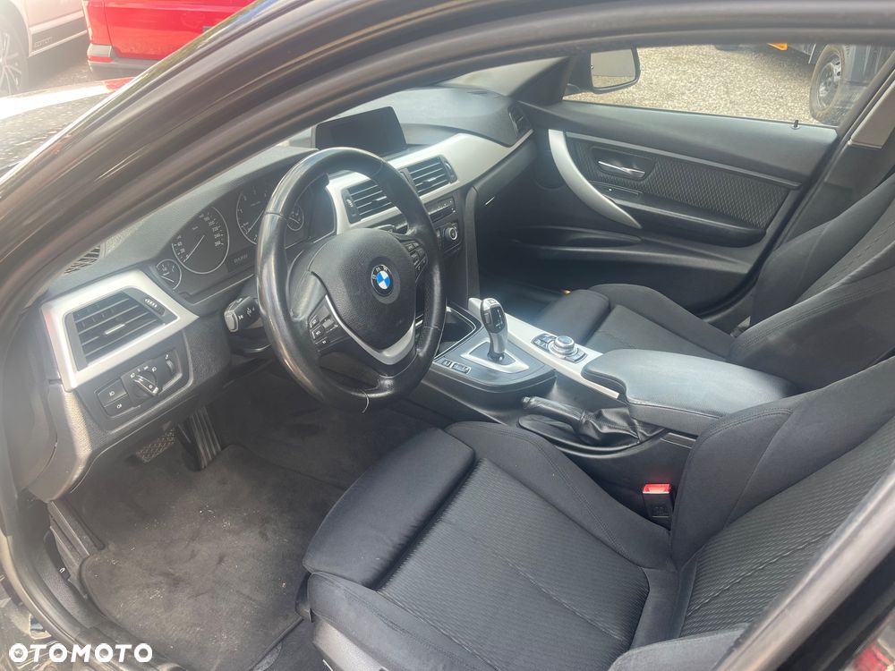 BMW Seria 3 320d - 7
