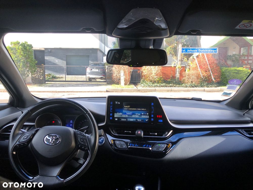 Toyota C-HR - 32