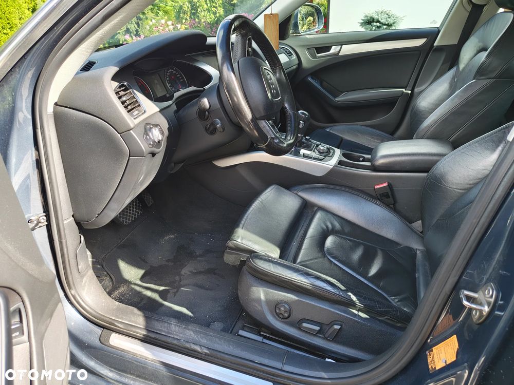 Audi A4 Limousine - 17
