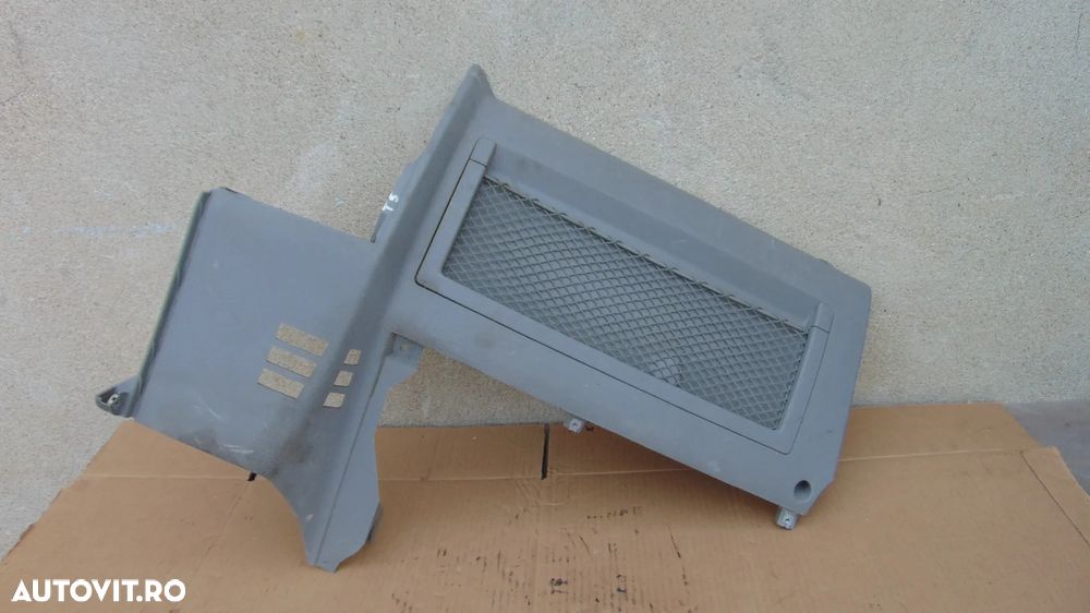 Ornament plansa bord VW T5 facelift an 2009-2015 cod 7H18589045 - 1