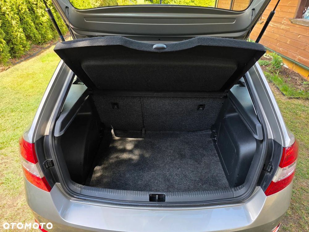 Skoda RAPID 1.2 TSI Ambition - 10