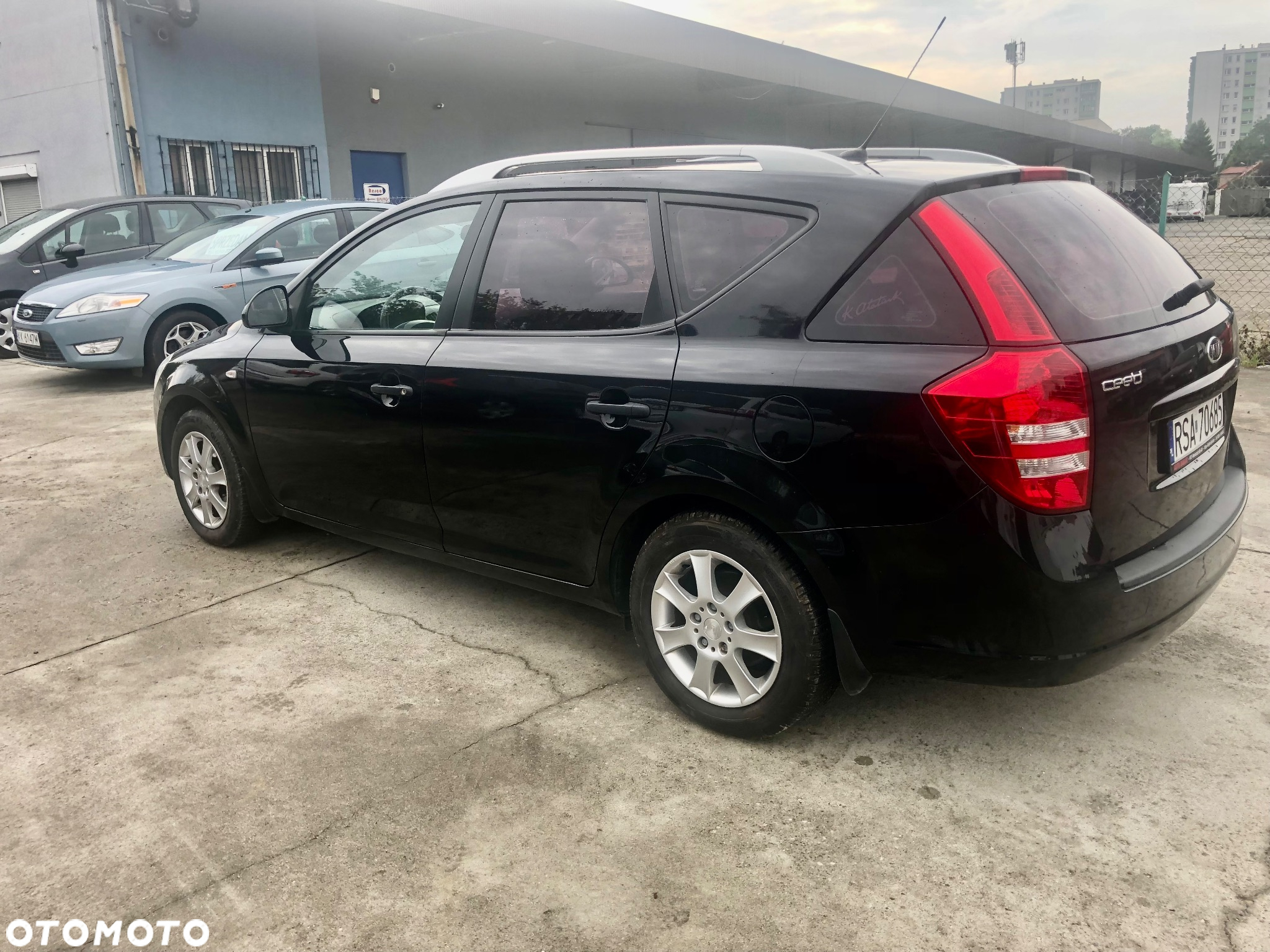 Kia Ceed 1.4 CVVT SW EX - 4