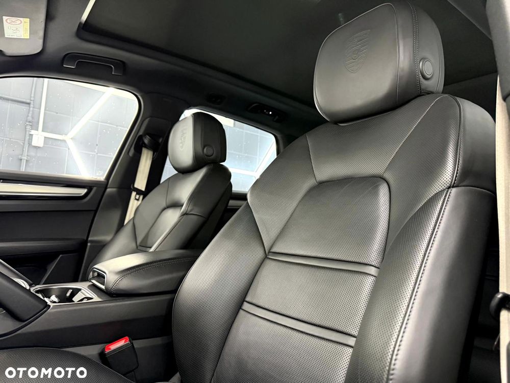 Porsche Cayenne E-Hybrid Platinum Edition - 25