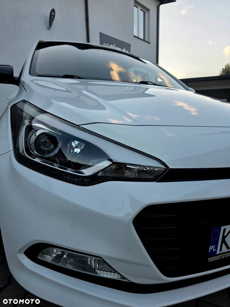 Hyundai i20 1.2 BlueDrive Go - 25