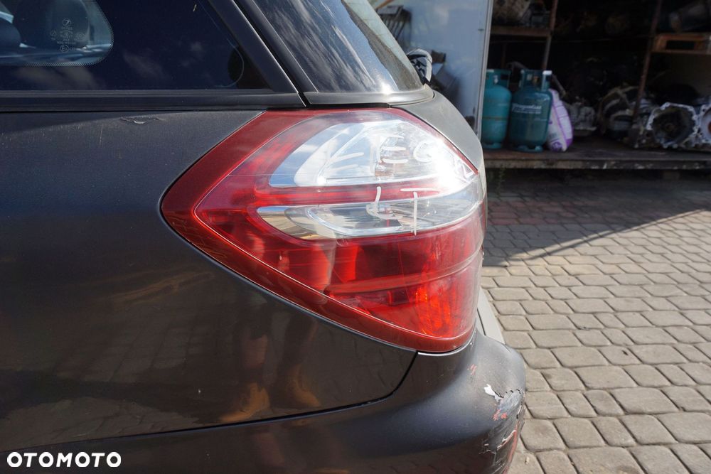 LAMPA TYLNA LEWA LEGACY IV BP LIFT KOMBI  SUBARU 2006-2009 - 2