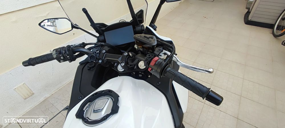 CF Moto 650GT - 9