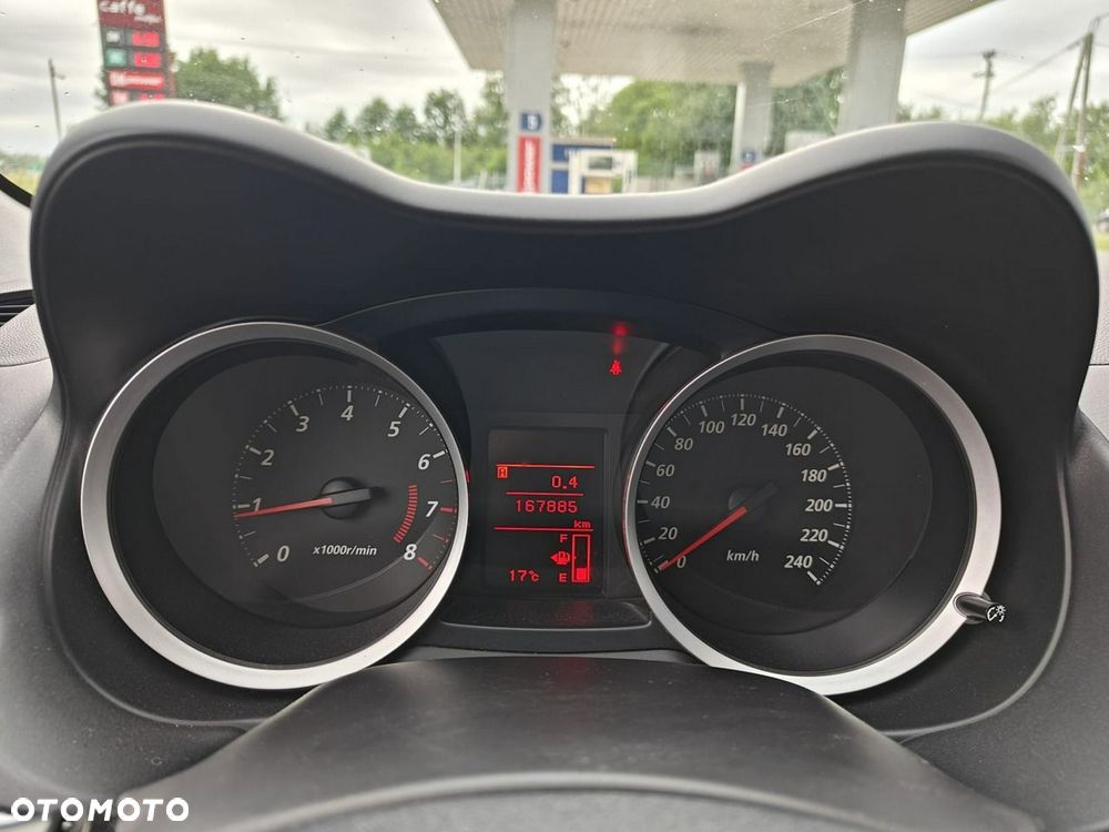 Mitsubishi Lancer - 15
