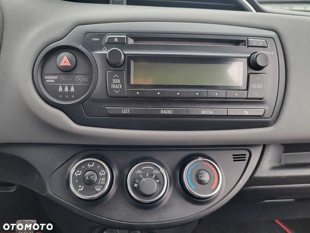 Toyota Yaris 1.0 Active - 10