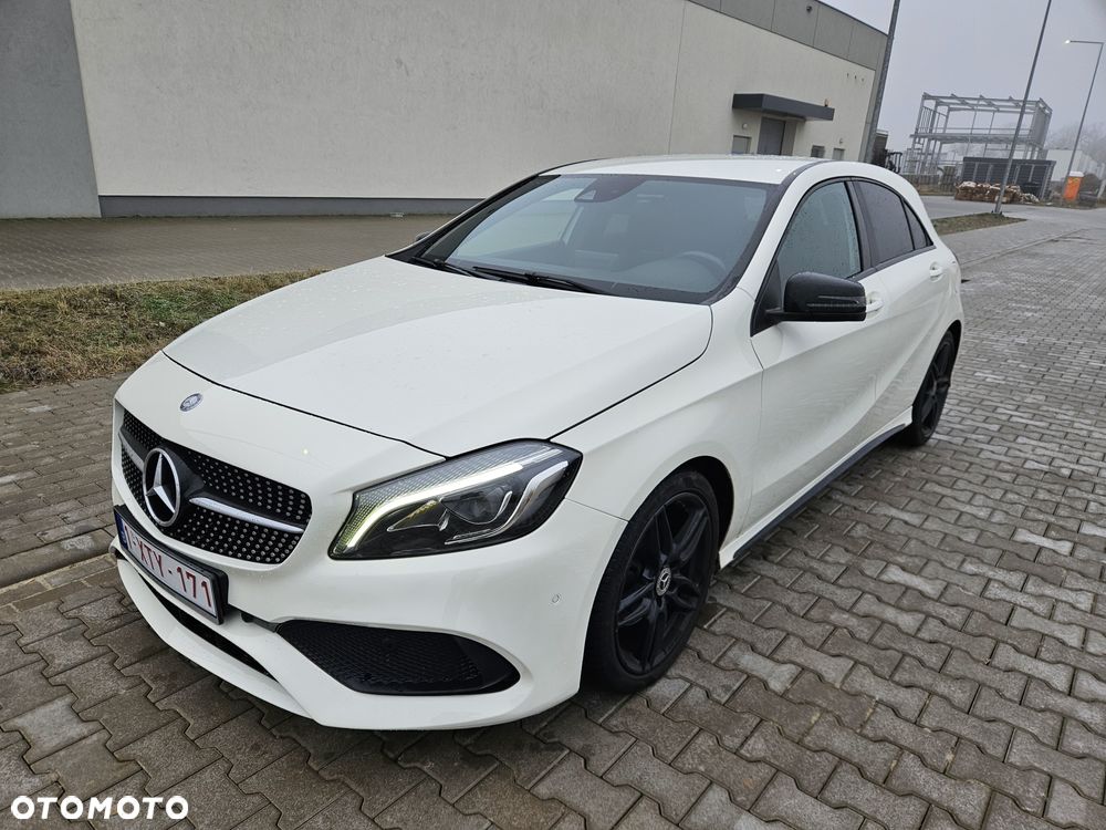 Mercedes-Benz Klasa A 180 (BlueEFFICIENCY) 7G-DCT AMG Sport - 28