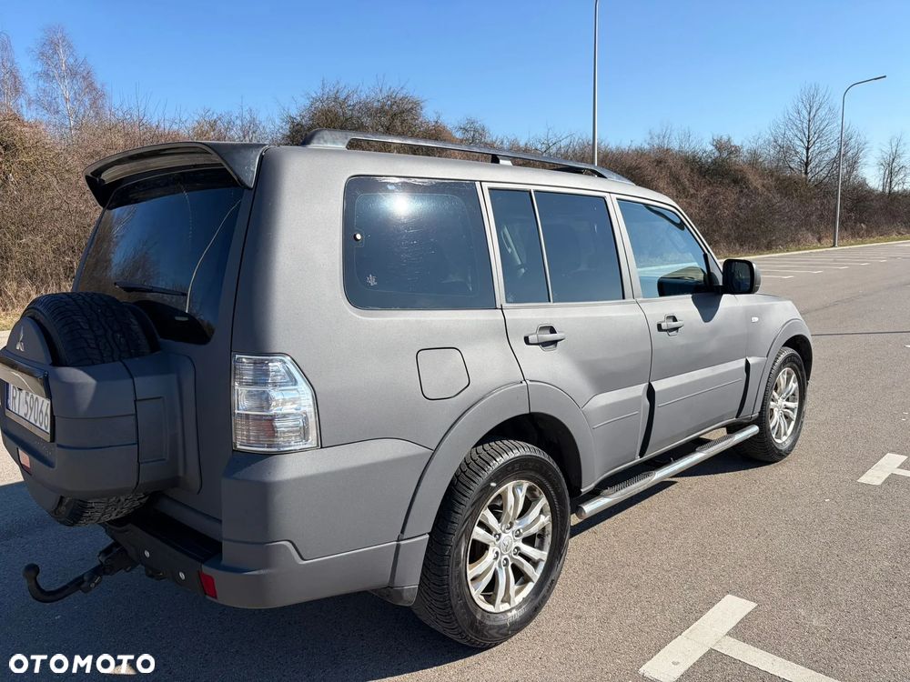 Mitsubishi Pajero 3.2 DI-D Automatik - 10