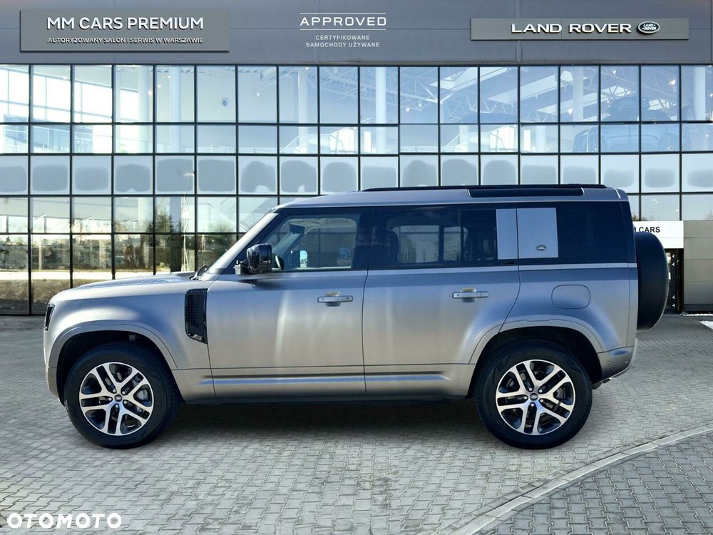 Land Rover Defender - 3