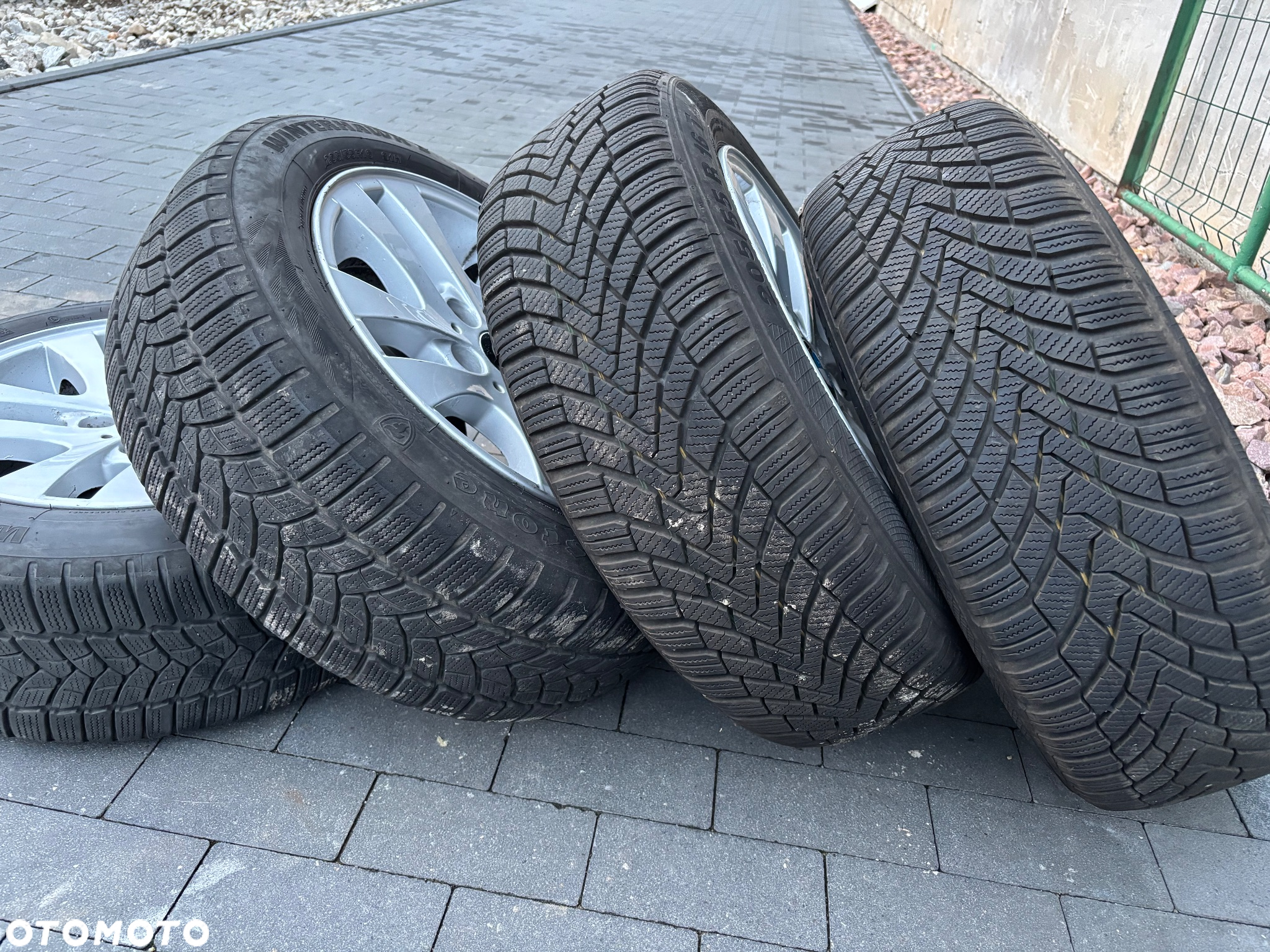 BMW Seria 3 318d - 15