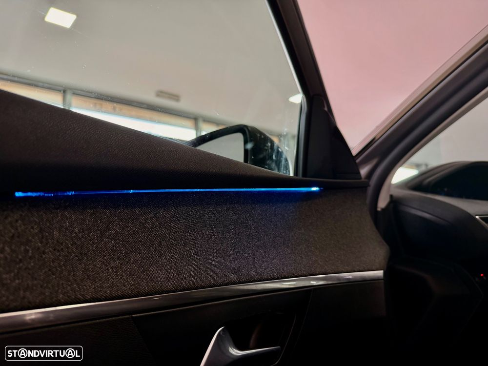 Peugeot 5008 1.5 BlueHDi Allure Pack EAT8 - 28