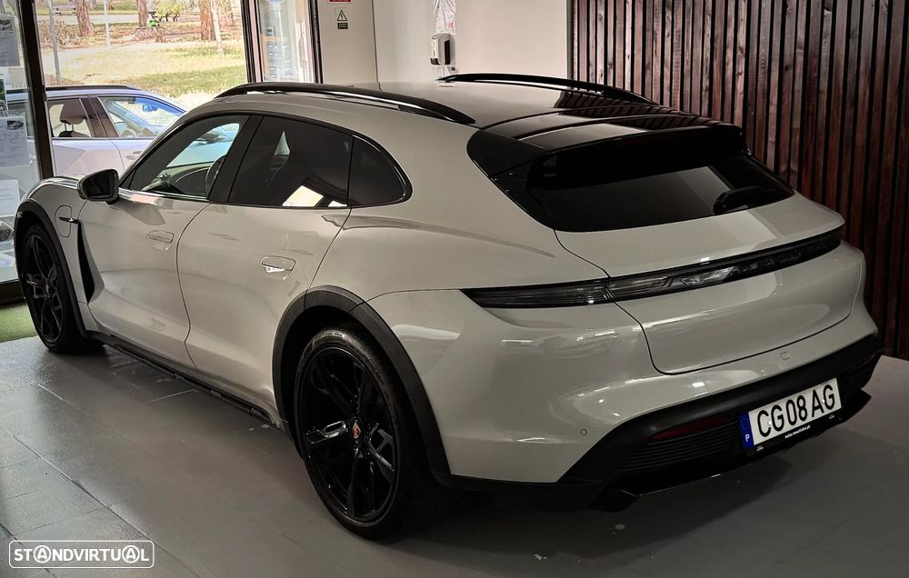 Porsche Taycan Cross Turismo 4 - 4