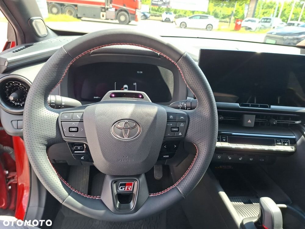 Toyota C-HR - 17