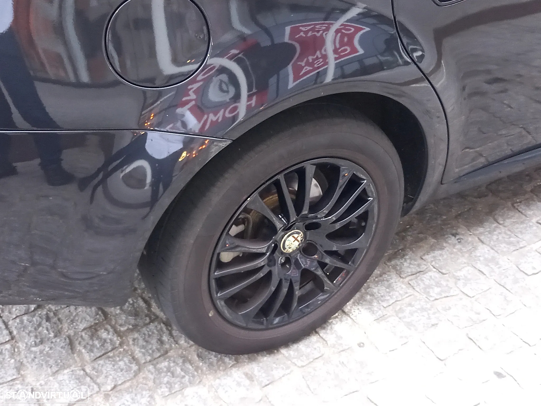 Alfa Romeo 159 1.9 JTDm 16V Sportiva - 8