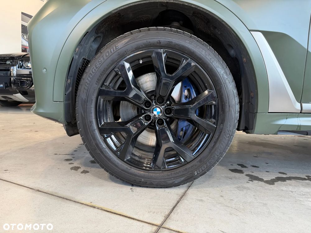 BMW X7 - 10