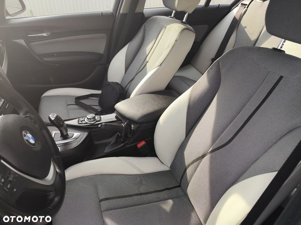 BMW Seria 1 120d Urban Line - 6