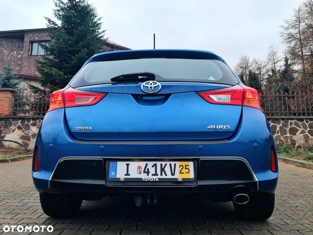 Toyota Auris 2.0 D-4D Executive - 6